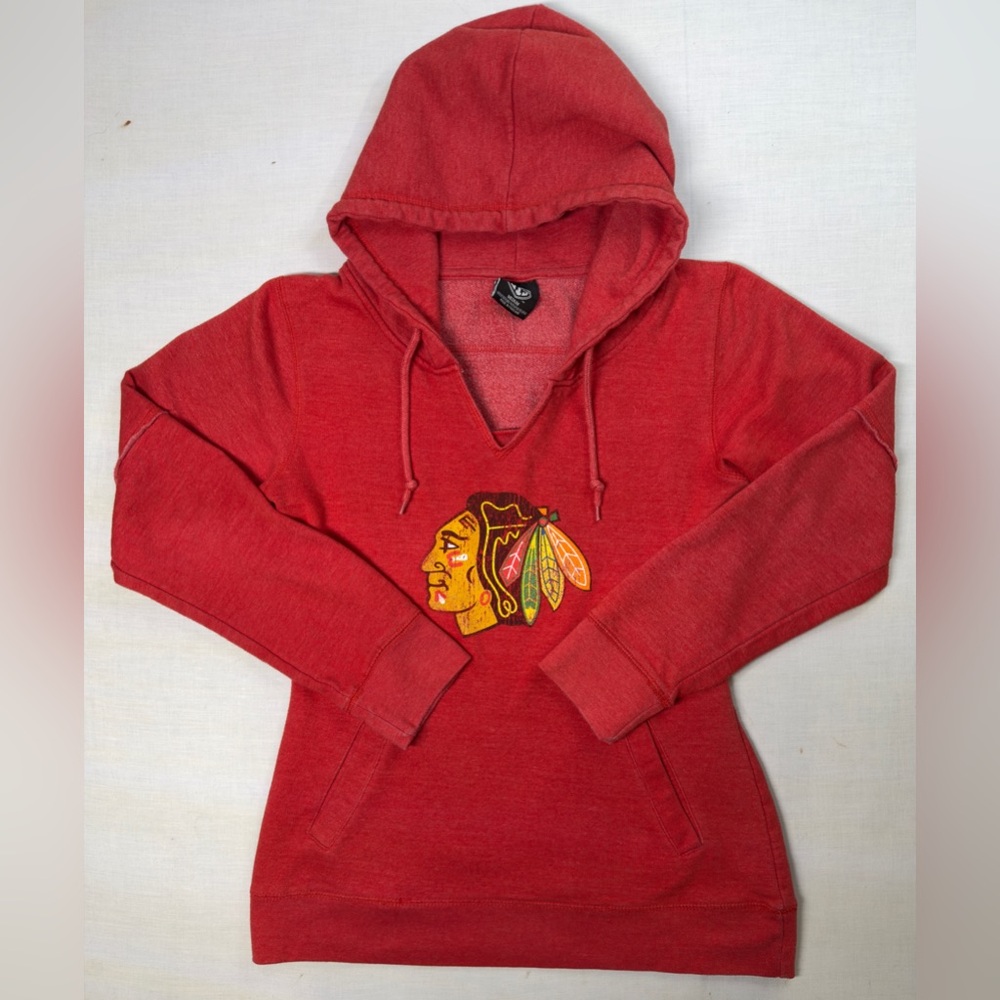 Vintage Y2K CHICAGO BLACKHAWKS Old Times Sports Red NHL V-Neck Hoodie Size M